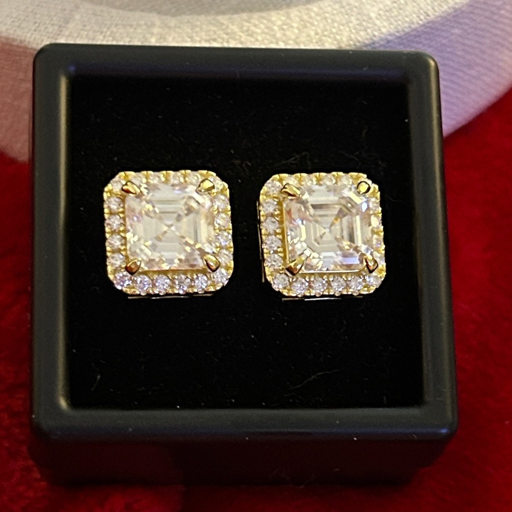 Luxury 6.00 CTW Moissanite Diamond Asscher‎ cut screwback Stud Earrings
